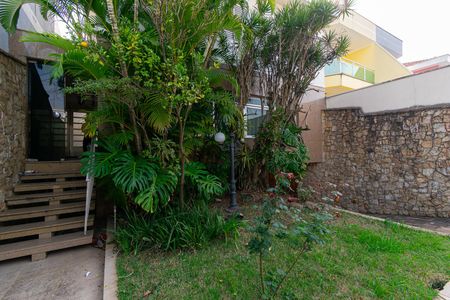 Casa para alugar com 400m², 4 quartos e 5 vagas Casa para alugar com 400m², 4 quartos e 5 vagasJardim