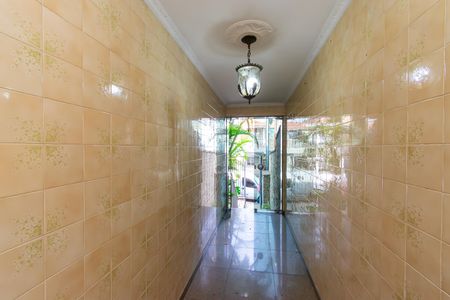 Casa para alugar com 400m², 4 quartos e 5 vagas Casa para alugar com 400m², 4 quartos e 5 vagasHall de entrada