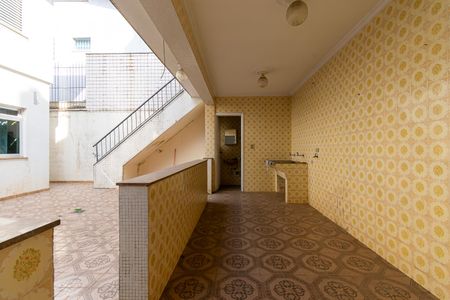 Casa para alugar com 400m², 4 quartos e 5 vagas Casa para alugar com 400m², 4 quartos e 5 vagasÁrea de serviço