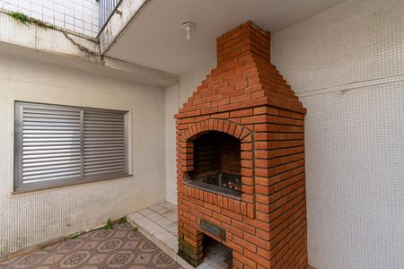 Casa para alugar com 400m², 4 quartos e 5 vagas Casa para alugar com 400m², 4 quartos e 5 vagasQuintal - Churrasqueira