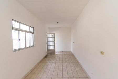Casa para alugar com 400m², 4 quartos e 5 vagas Casa para alugar com 400m², 4 quartos e 5 vagasLavanderia