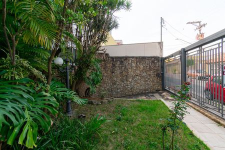 Casa para alugar com 400m², 4 quartos e 5 vagas Casa para alugar com 400m², 4 quartos e 5 vagasJardim