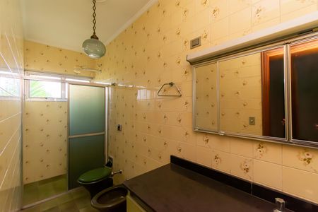 Casa para alugar com 400m², 4 quartos e 5 vagas Casa para alugar com 400m², 4 quartos e 5 vagasSuíte 2 - Banheiro