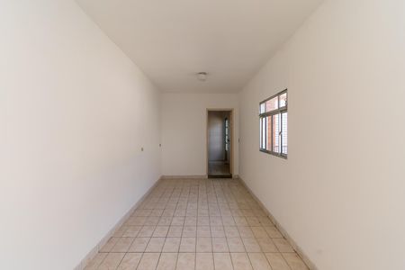 Casa para alugar com 400m², 4 quartos e 5 vagas Casa para alugar com 400m², 4 quartos e 5 vagasLavanderia