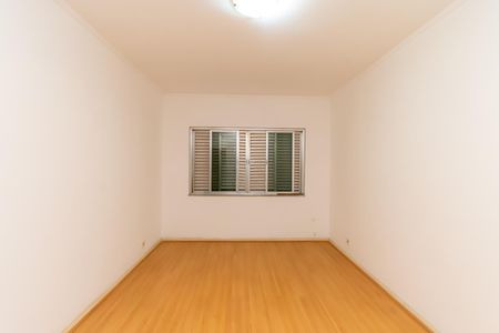 Casa para alugar com 400m², 4 quartos e 5 vagas Casa para alugar com 400m², 4 quartos e 5 vagasQuarto 2