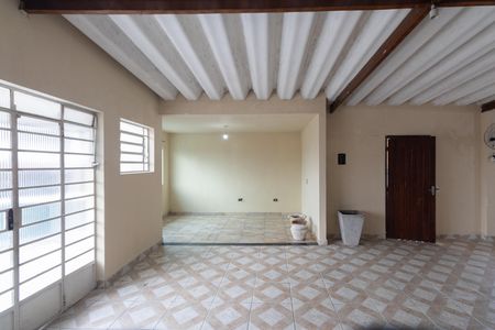 Casa à venda com 263m², 4 quartos e 2 vagas Casa à venda com 263m², 4 quartos e 2 vagasEspaço Gourmet