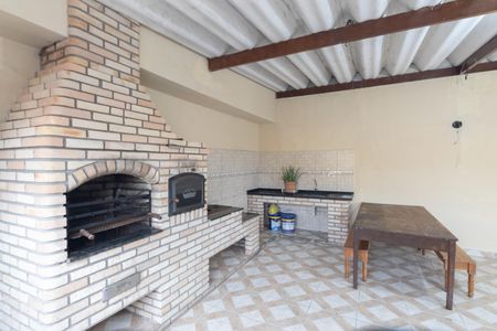 Casa à venda com 263m², 4 quartos e 2 vagas Casa à venda com 263m², 4 quartos e 2 vagasEspaço Gourmet
