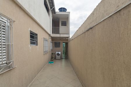 Casa à venda com 263m², 4 quartos e 2 vagas Casa à venda com 263m², 4 quartos e 2 vagasQuintal