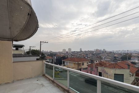 Casa à venda com 263m², 4 quartos e 2 vagas Casa à venda com 263m², 4 quartos e 2 vagasVaranda