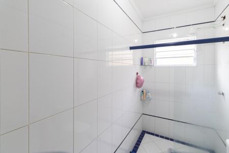Casa à venda com 263m², 4 quartos e 2 vagas Casa à venda com 263m², 4 quartos e 2 vagasBanheiro