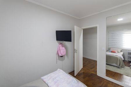 Casa à venda com 263m², 4 quartos e 2 vagas Casa à venda com 263m², 4 quartos e 2 vagasQuarto 2
