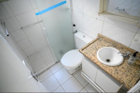 Apartamento à venda com 69m², 3 quartos e 1 vaga Apartamento à venda com 69m², 3 quartos e 1 vagaBanheiro