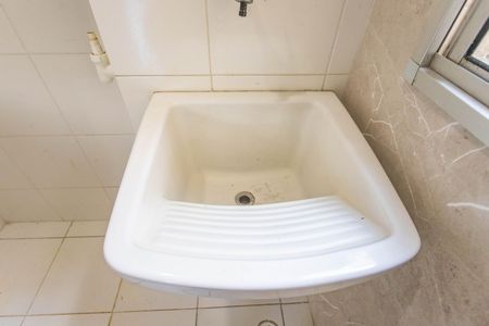Apartamento à venda com 63m², 3 quartos e 1 vagaÁrea de serviço 