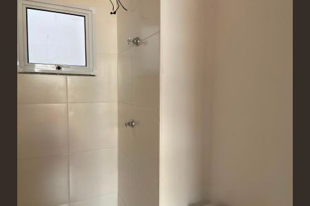 Banheiro de kitnet/studio para alugar com 1 quarto, 21m² em Bela Vista, São Paulo