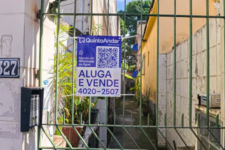 Casa para alugar com 85m², 2 quartos e sem vagaFachada com placa
