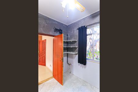 Casa para alugar com 85m², 2 quartos e sem vagaQuarto 