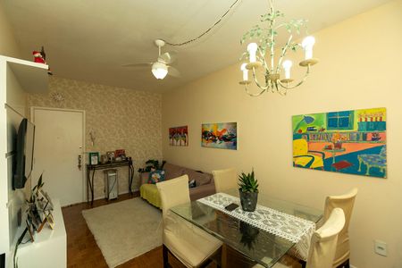 Apartamento à venda com 93m², 2 quartos e sem vaga Apartamento à venda com 93m², 2 quartos e sem vagaSALA PARA DOIS AMBIENTES