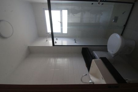 Apartamento para alugar com 40m², 2 quartos e sem vagaBanheiro