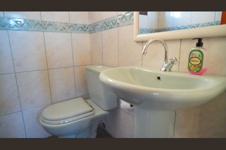 Casa à venda com 227m², 3 quartos e 3 vagas Casa à venda com 227m², 3 quartos e 3 vagasBanheiro 6