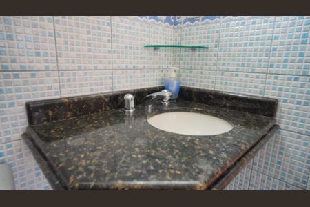 Casa à venda com 227m², 3 quartos e 3 vagas Casa à venda com 227m², 3 quartos e 3 vagasBanheiro suite 2