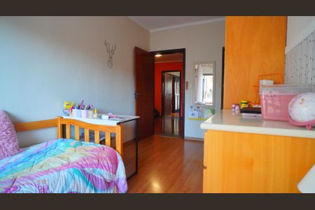 Casa à venda com 227m², 3 quartos e 3 vagas Casa à venda com 227m², 3 quartos e 3 vagasSuite 3