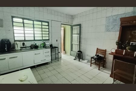 Cozinha  de kitnet/studio para alugar com 1 quarto, 40m² em Vila Urupes, Suzano
