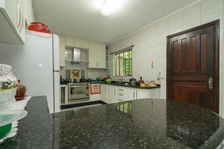 Casa à venda com 250m², 3 quartos e 2 vagasCozinha