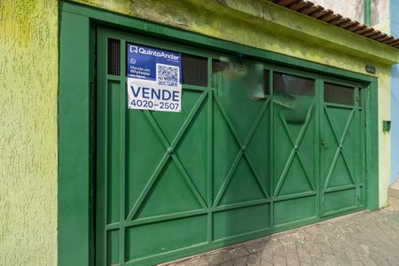 Casa à venda com 250m², 3 quartos e 2 vagasFachada
