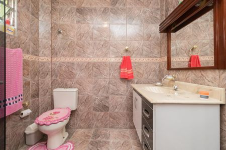 Casa à venda com 250m², 3 quartos e 2 vagasBanheiro social