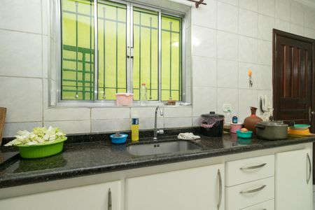 Casa à venda com 250m², 3 quartos e 2 vagasCozinha