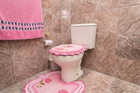 Casa à venda com 250m², 3 quartos e 2 vagasBanheiro social