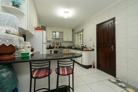Casa à venda com 250m², 3 quartos e 2 vagasCozinha