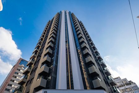 Studio à venda com 43m², 1 quarto e 1 vaga Studio à venda com 43m², 1 quarto e 1 vagaFachada