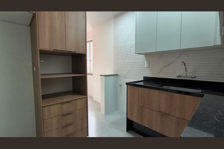 Apartamento para alugar com 88m², 2 quartos e 1 vagaCozinha e Área de Serviço 