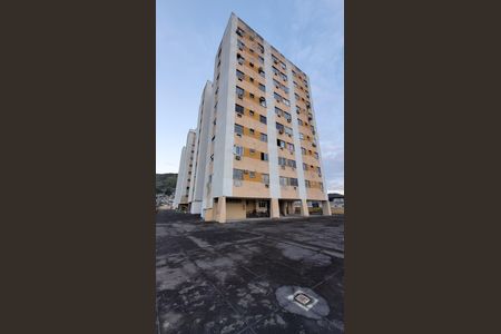 Apartamento para alugar com 59m², 2 quartos e 1 vaga Apartamento para alugar com 59m², 2 quartos e 1 vagaFachada