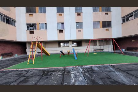 Apartamento para alugar com 59m², 2 quartos e 1 vaga Apartamento para alugar com 59m², 2 quartos e 1 vagaÁrea comum - Playground