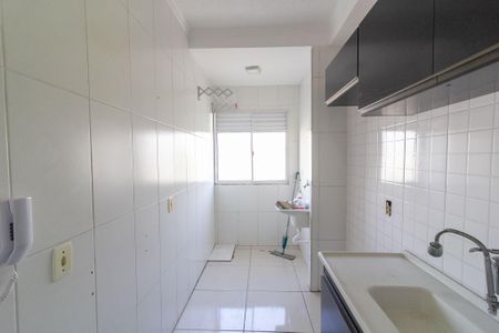 Cozinha de apartamento para alugar com 2 quartos, 50m² em Campo Grande, São Paulo