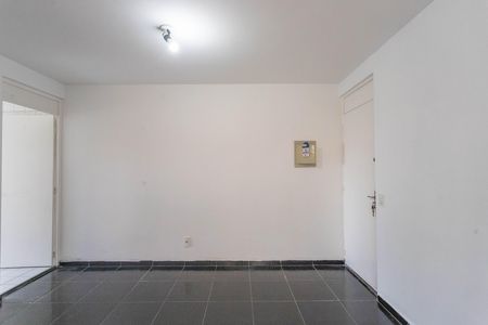 Sala  de apartamento para alugar com 2 quartos, 48m² em Jardim Gazuza, Diadema