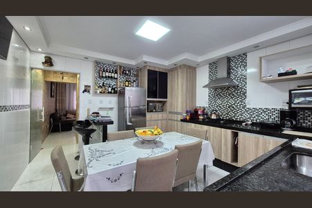 Casa à venda com 200m², 2 quartos e 2 vagas