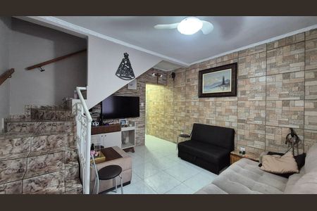 Casa à venda com 200m², 2 quartos e 2 vagas