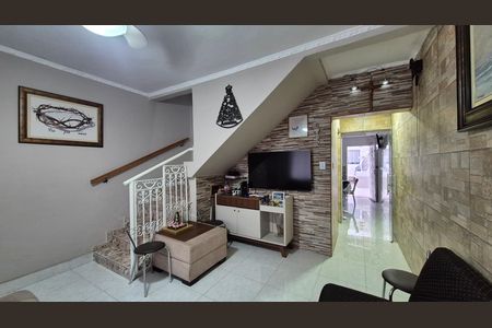 Casa à venda com 2 quartos, 200m² em Vila Guarará, Santo André