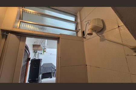 Casa à venda com 200m², 2 quartos e 2 vagas