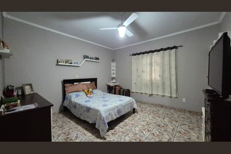 Casa à venda com 200m², 2 quartos e 2 vagas