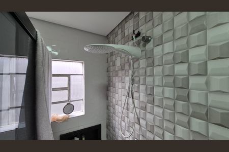 Casa à venda com 200m², 2 quartos e 2 vagas
