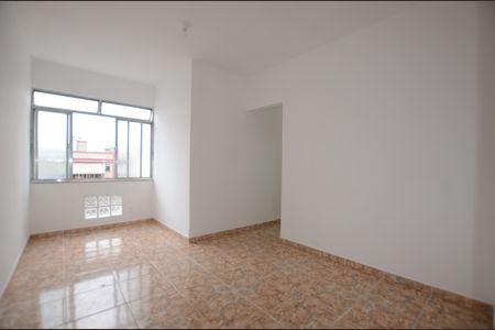 Sala de apartamento para alugar com 2 quartos, 64m² em Vila Valqueire, Rio de Janeiro