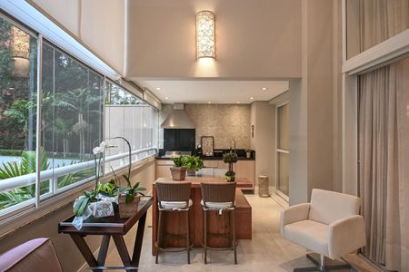 Apartamento à venda com 250m², 4 quartos e 4 vagasVaranda