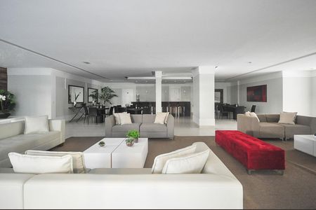 Apartamento à venda com 250m², 4 quartos e 4 vagas Apartamento à venda com 250m², 4 quartos e 4 vagasSalão de Festa 2