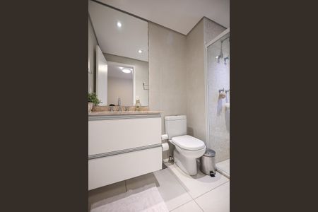 Apartamento à venda com 250m², 4 quartos e 4 vagasBanheiro Suíte 2