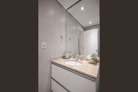 Apartamento à venda com 250m², 4 quartos e 4 vagasBanheiro Suíte 1