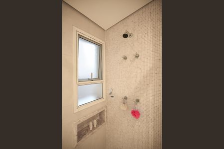 Apartamento à venda com 250m², 4 quartos e 4 vagasBanheiro Suíte 1